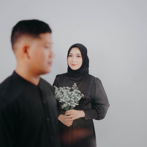 pexels-diohelmy-19035603